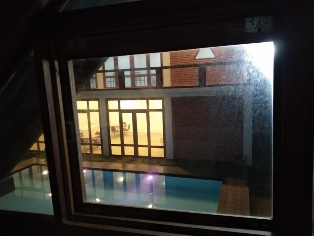 Hi Win Hotel Chilaw Buitenkant foto