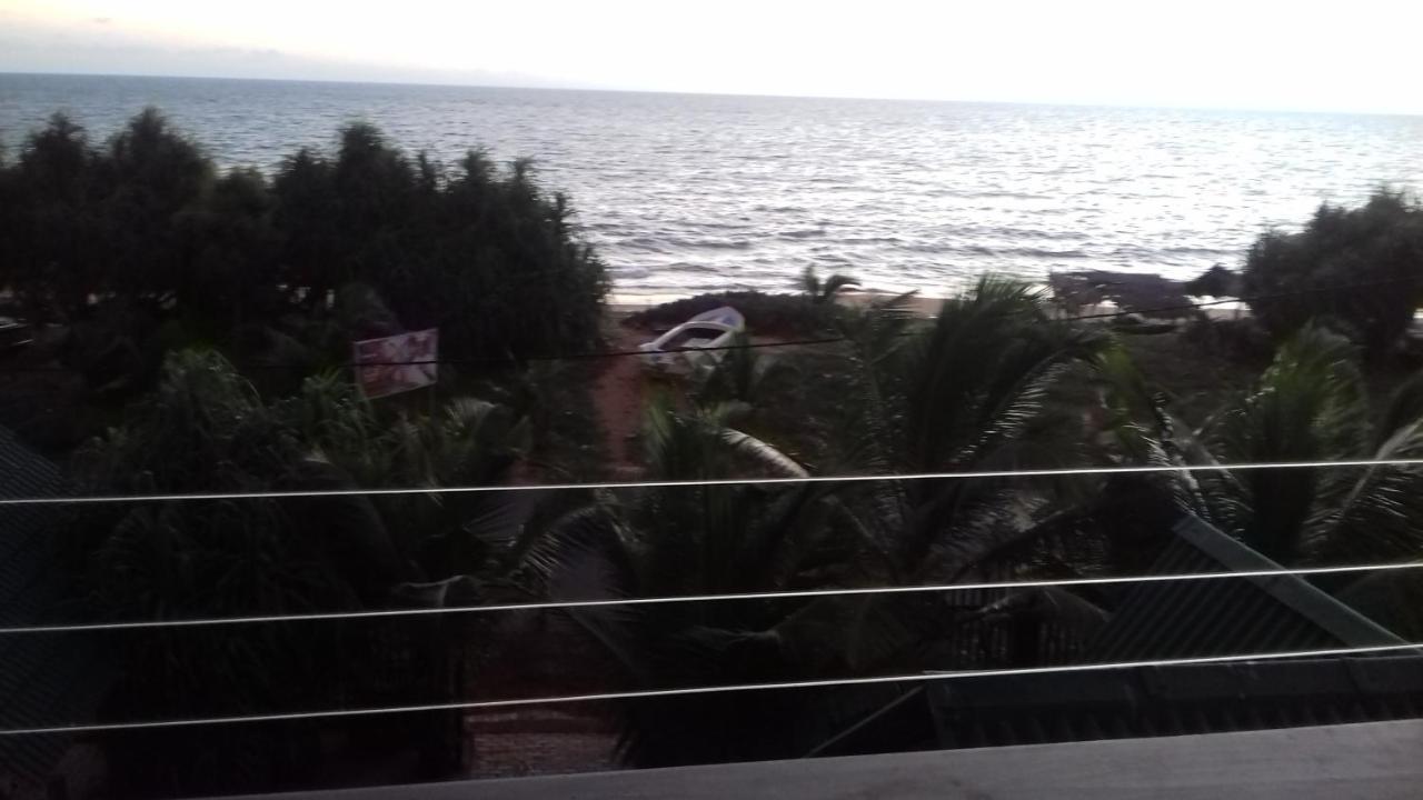 Hi Win Hotel Chilaw Buitenkant foto